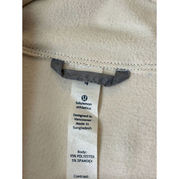 Lululemon Run Bundle Up Jacket with pockets Size 4 Cream Silver -n26 - Picture 11 of 16